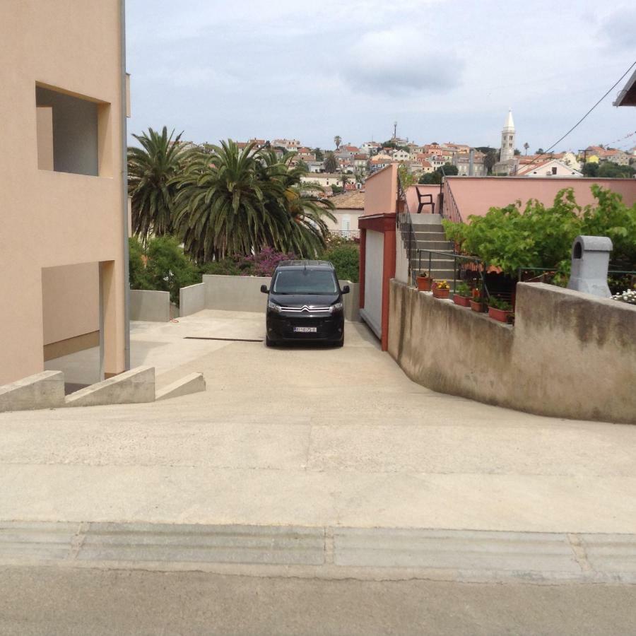 Apartments Villa Forida Mali Losinj Exterior photo